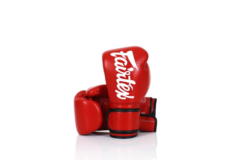*KIDS - Fairtex MUAY THAI / BOXING GLOVES (Red) - BGV14