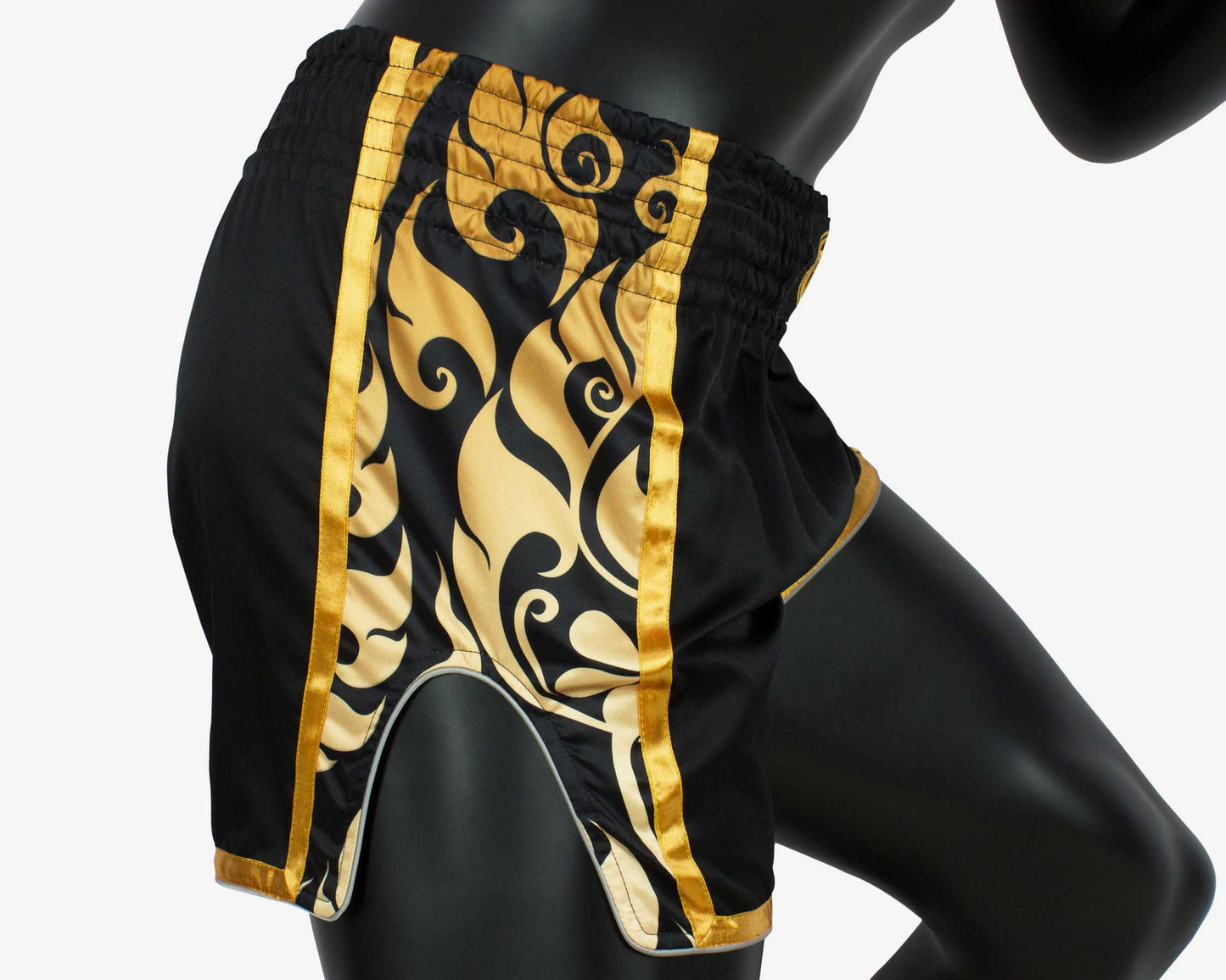 Fairtex MUAY THAI / BOXING SHORTS "GOLD" (Black / Gold) - BSG1