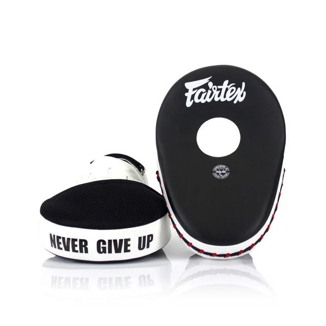 Fairtex FOCUS MITTS (Black / White) - FMV13