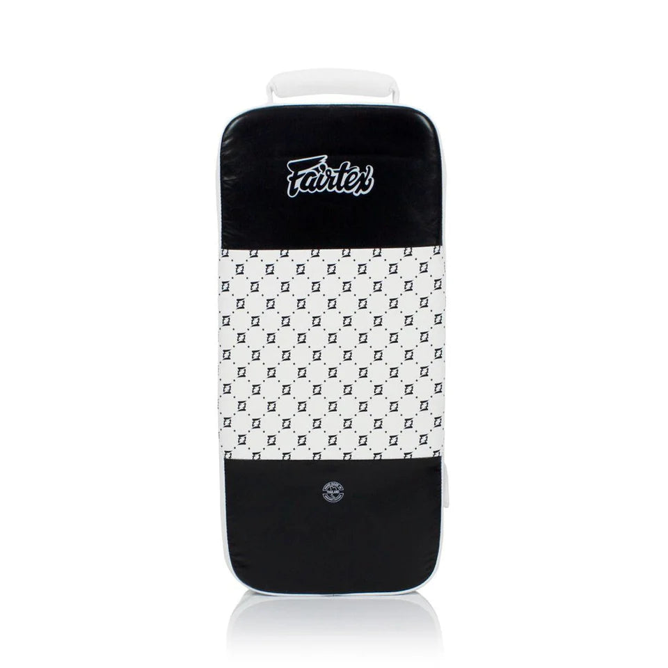 Fairtex TRAINING SHIELD (Black / White) - FS4
