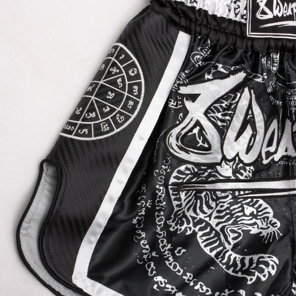 8WEAPONS - Muay Thai Short SAK YANT TIGER (Carbon-black)