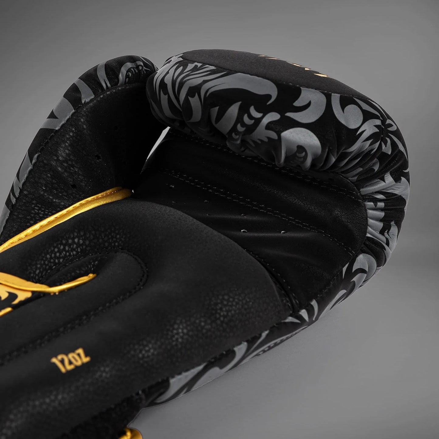 Venum - X Topuria Unmatched Edition