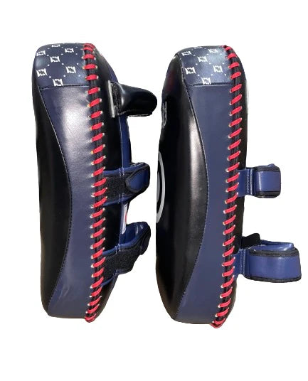Fairtex CURVED KICK PADS (Black / Blue) - KPLC2