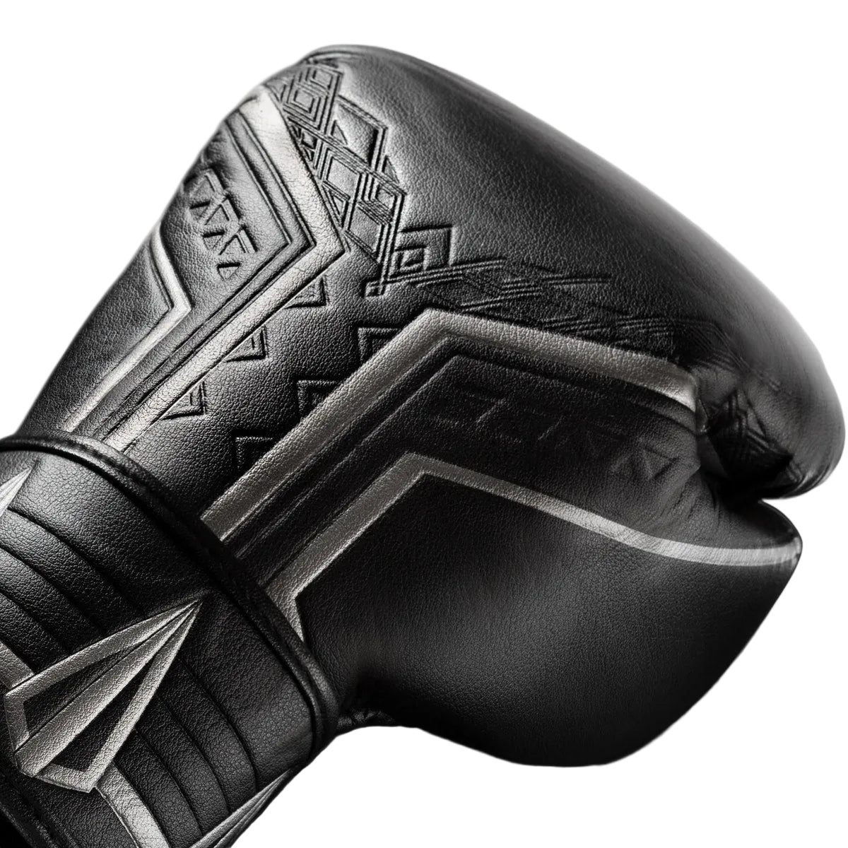 HAYABUSA Gloves - MARVEL'S "BLACK PANTHER"
