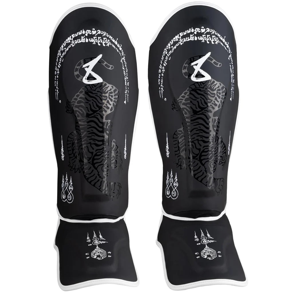 8WEAPONS - Shin Guards Sang Yant Big TIGER (Black)
