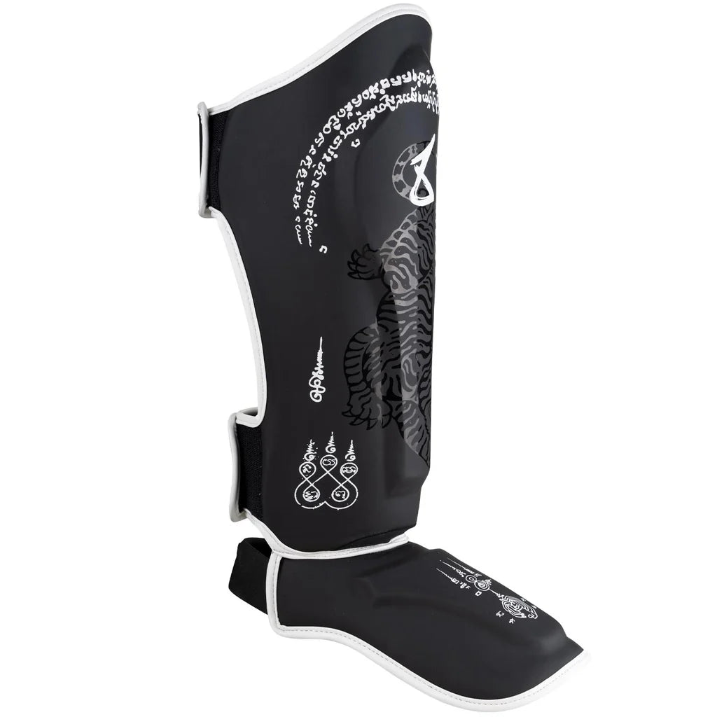 8WEAPONS - Shin Guards Sang Yant Big TIGER (Black)