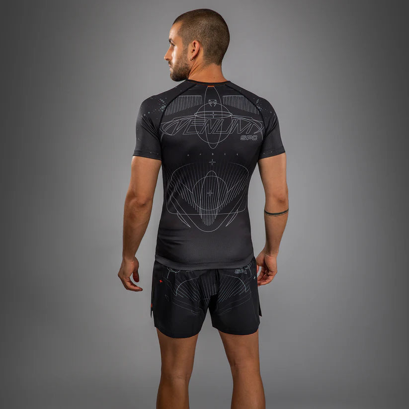 VENUM RASHGUARD Eclipse Short Sleeve (Black/Ivory)