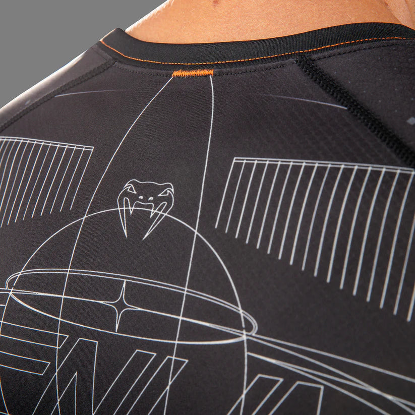 VENUM RASHGUARD Eclipse Short Sleeve (Black/Ivory)