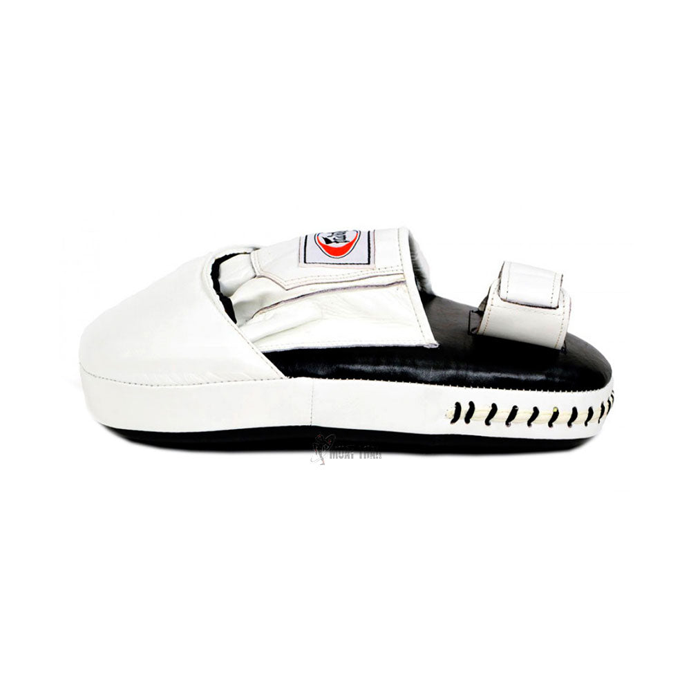 Fairtex "Pro Angular" FOCUS MITTS (Black/White) - FMV8