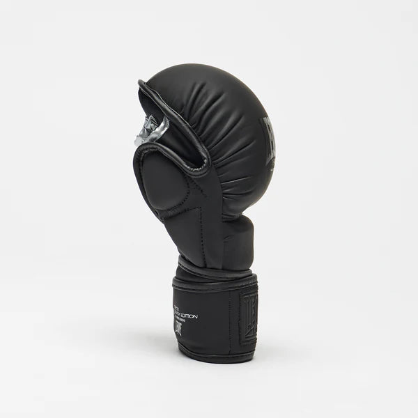 LEONE MMA Gloves - BLACK EDITION - GP121