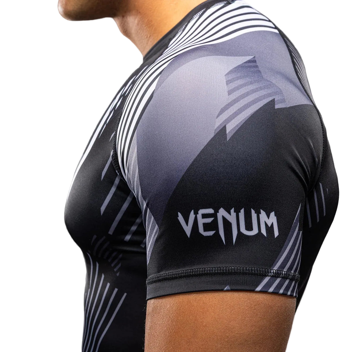 VENUM RASHGUARD No - Gi 6.0 Short Sleeve (Black/White)