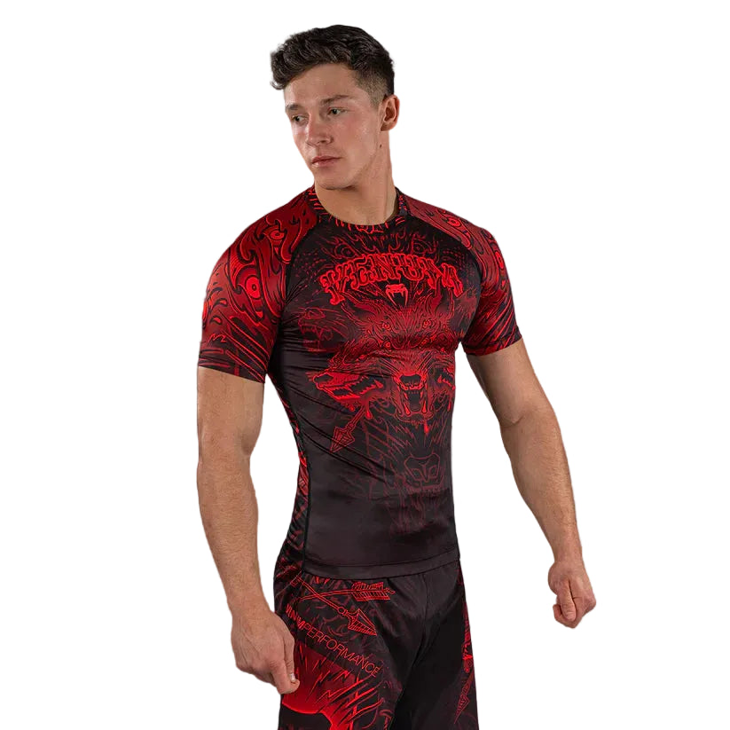 VENUM RASHGUARD Wolf Atak Short Sleeve (Black/Red)