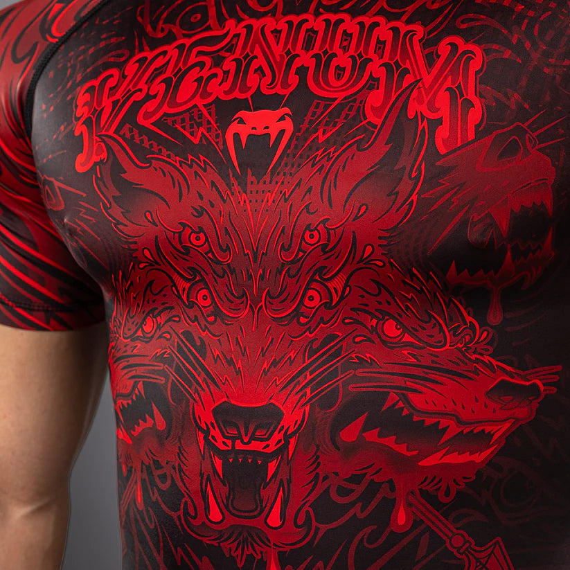VENUM RASHGUARD Wolf Atak Short Sleeve (Black/Red)