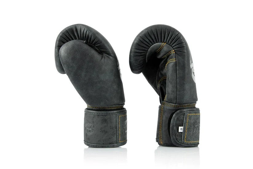 Fairtex BGV PREMIUM - MUAY THAI / BOXING GLOVES "Heart of Warrior" Premium Leather