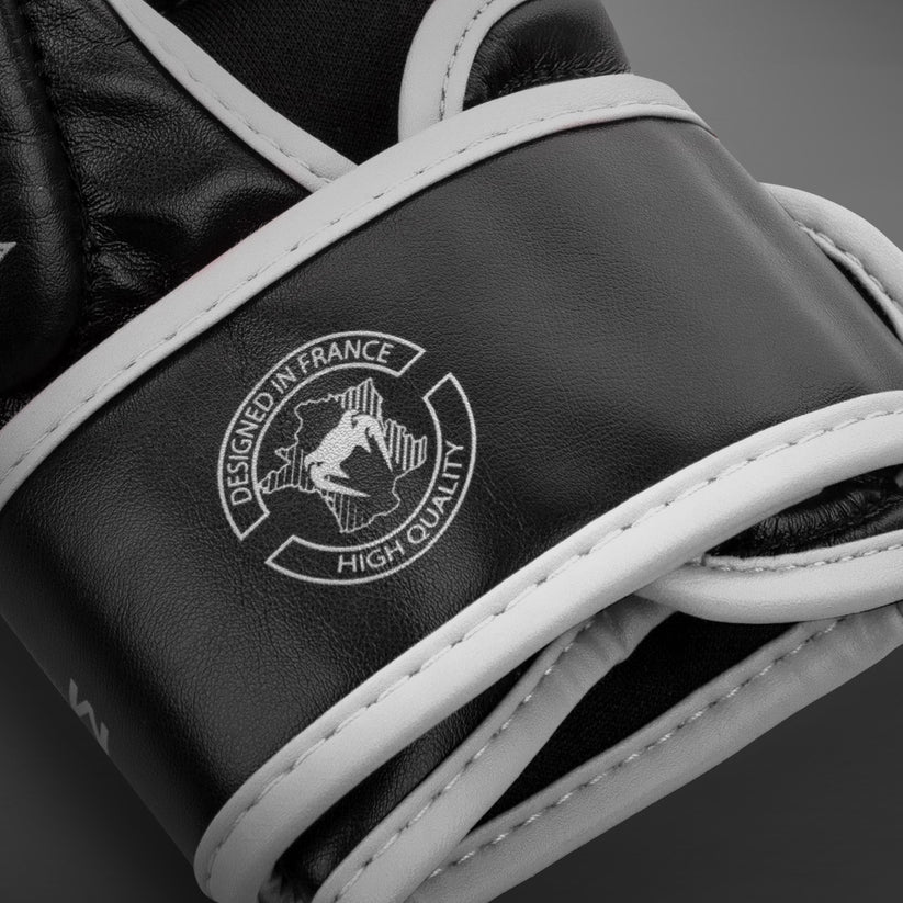 Venum Challenger 3.0 (Black/White)