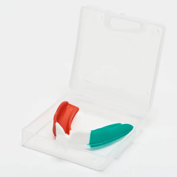 LEONE - Mouthguard for KIDS JUNIOR TITAN (Tricolore) - PD519J